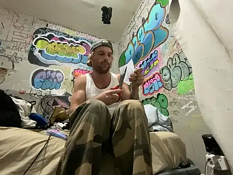 gothboiplzty online show from June 2026 04:37:01 AM