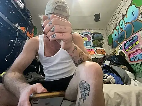 gothboiplzty online show from August 2026 04:21:02 PM