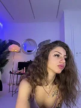 AnnastasiaJune online show from February 2026 07:01:01 AM