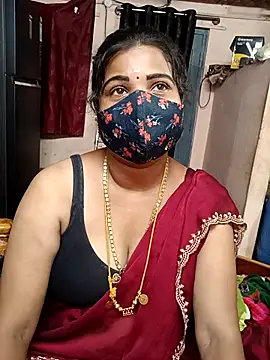 Snapshot of Madhusri_Tamil_Telugu chatting on June 2026 02:52:01 PM Madhusri Tamil Telugu online show from June 2026 02:52:01 PM