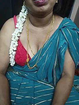 Snapshot of Madhusri_Tamil_Telugu chatting on June 2026 04:55:01 PM Madhusri Tamil Telugu online show from June 2026 04:55:01 PM