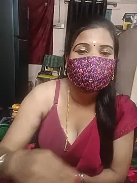 Snapshot of Madhusri_Tamil_Telugu chatting on June 2026 04:06:01 PM Madhusri Tamil Telugu online show from June 2026 04:06:01 PM