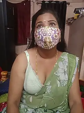 Snapshot of Madhusri_Tamil_Telugu chatting on June 2026 02:12:01 PM Madhusri Tamil Telugu online show from June 2026 02:12:01 PM