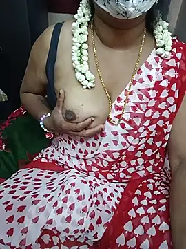 Snapshot of Madhusri_Tamil_Telugu chatting on July 2026 04:24:01 PM Madhusri Tamil Telugu online show from July 2026 04:24:01 PM