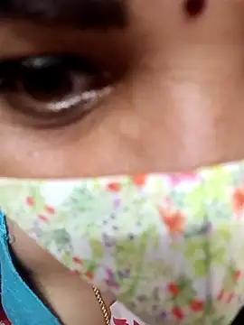 Snapshot of Madhusri_Tamil_Telugu chatting on July 2026 06:20:01 PM Madhusri Tamil Telugu online show from July 2026 06:20:01 PM