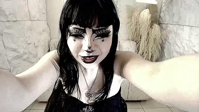 vampkitty r online show from February 2026 01:10:02 AM