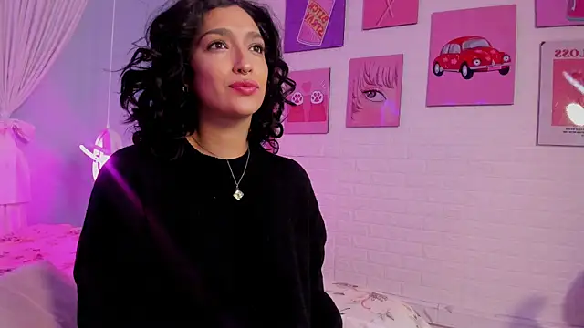 Cleo Foxx online show from April 2026 11:16:01 AM