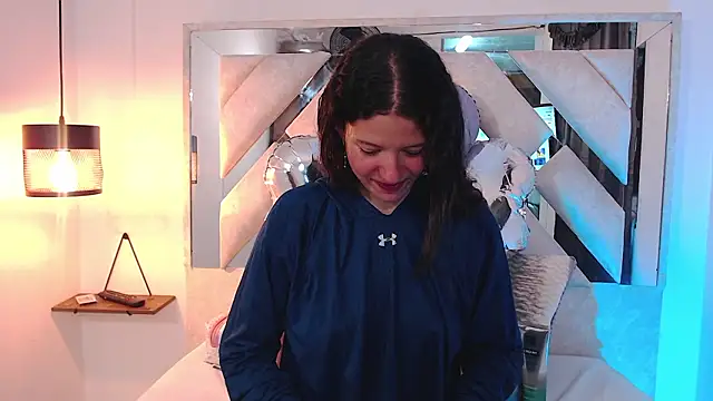 sofy bonnet online show from February 2026 12:15:01 PM