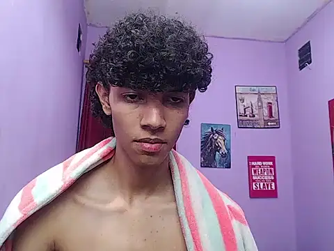 bigcock twinks online show from February 2026 05:06:02 AM