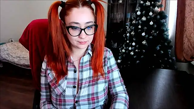 Snapshot of SimplyDivine chatting on February 2025 09:36:01 AM SimplyDivine online show from February 2025 09:36:01 AM