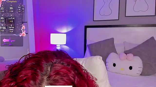 QueenRose    online show from March 2026 01:05:01 PM