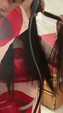 Bamby08 online show from April 2026 06:31:02 PM