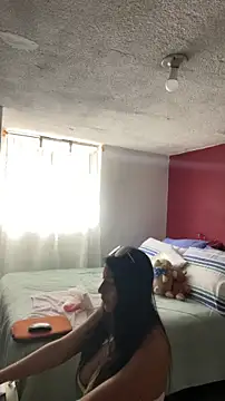 Bamby08 online show from April 2026 06:42:01 PM