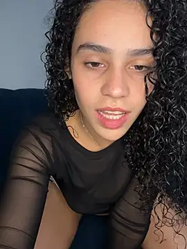 SirenStell0 online show from April 2026 02:03:02 AM