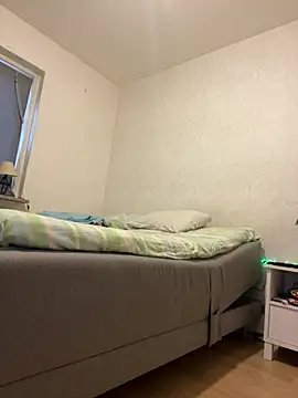 eva luz online show from February 2026 01:42:02 PM