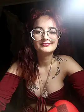 Snapshot of Persefoha chatting on March 2026 11:27:02 PM Persefoha online show from March 2026 11:27:02 PM
