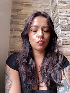 foxxy lover online show from February 2026 03:41:02 PM