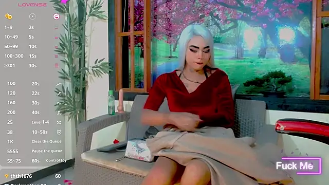 Adriana Rodriguez  online show from February 2026 07:32:02 PM