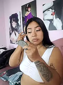 Noa Baker online show from April 2026 12:22:02 PM