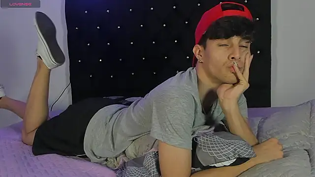 axxxel twink online show from February 2026 01:34:01 AM