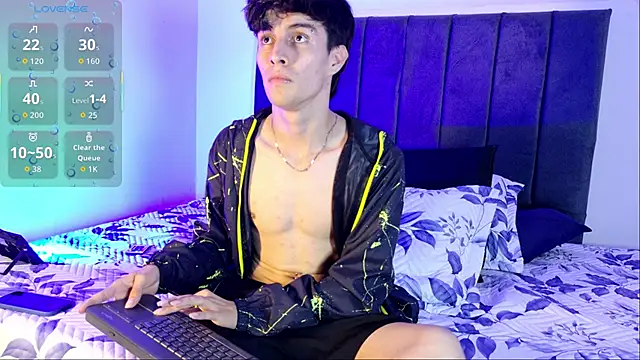axxxel twink online show from June 2026 03:07:01 AM