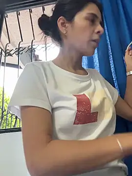 EvaMiranda online show from April 2026 10:44:02 PM