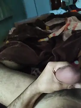 amirMohamed58 online show from April 2026 11:07:02 PM