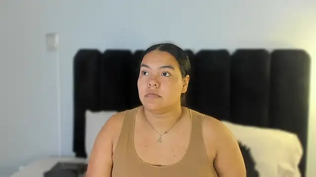 Amaranoir- online show from February 2026 04:16:02 AM