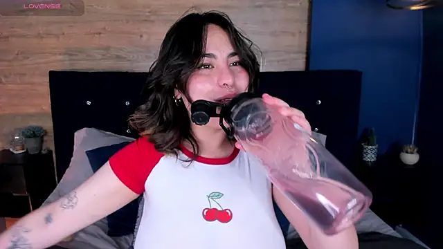 Kennya Rodriguez online show from March 2025 08:02:01 AM