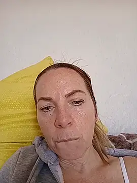 sexyrubyta online show from February 2026 03:54:02 PM