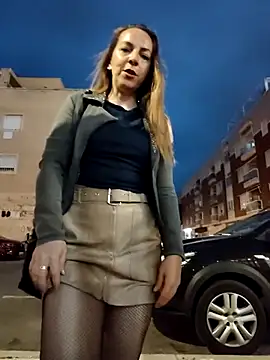 sexyrubyta online show from April 2026 07:16:01 PM