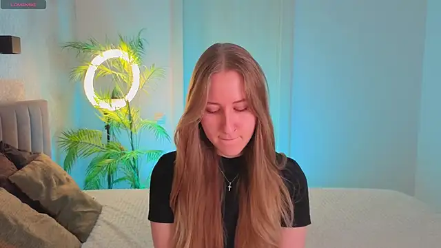 CassieReborn online show from March 2026 05:15:01 PM