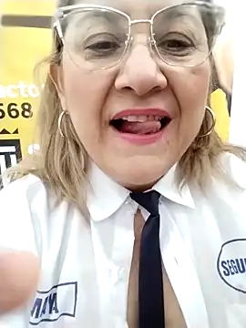 JULIETA 21- online show from April 2026 12:44:02 PM