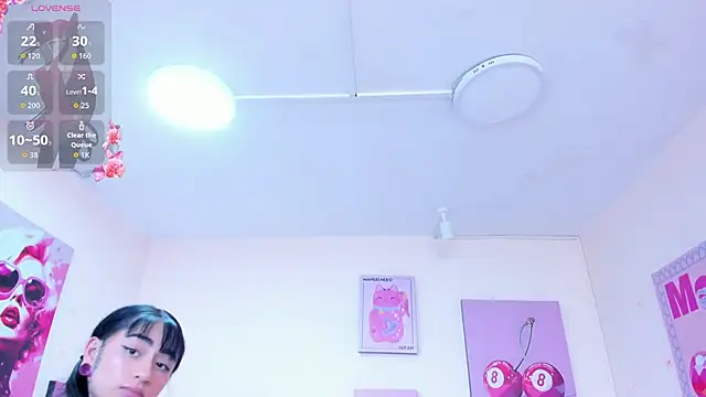 Maddie Rosee online show from February 2026 04:07:01 AM