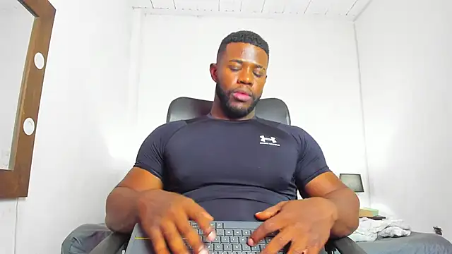 James McBoy online show from February 2026 07:54:01 PM