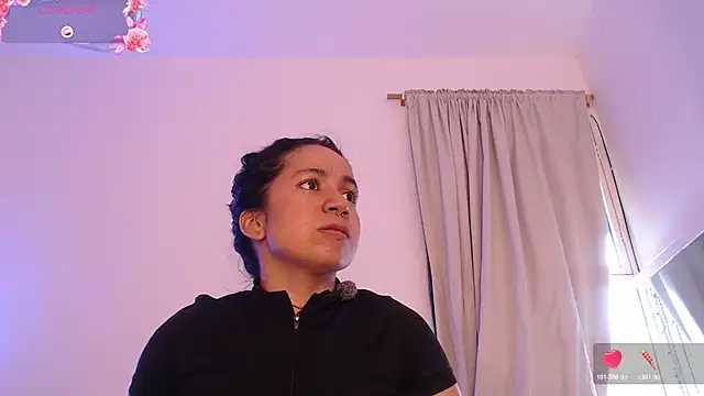 chiarafustox online show from February 2026 08:02:01 PM