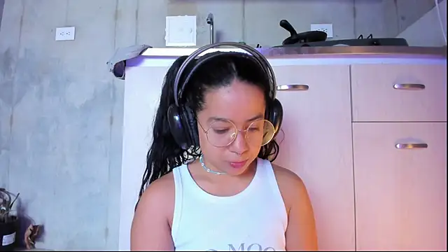 chiarafustox online show from July 2026 03:08:02 PM