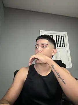 Thiago Olsen online show from February 2026 06:52:01 AM