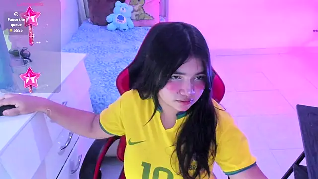 Snapshot of mia_fox666 chatting on July 2026 02:27:01 AM mia fox666 online show from July 2026 02:27:01 AM