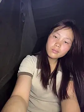 kekely online show from April 2026 09:20:01 PM