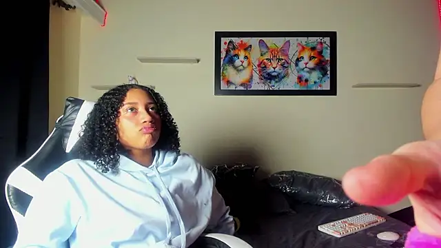 meredit cris23 online show from February 2026 05:55:01 AM