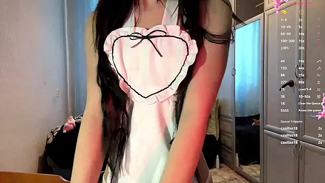 UrBabeLuna online show from March 2026 01:04:02 PM