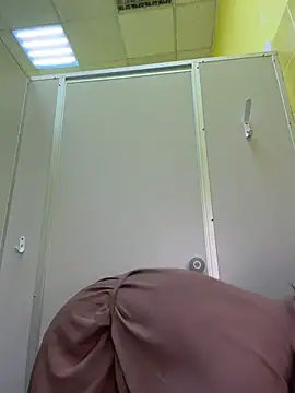 Snapshot of StreetSquirt chatting on July 2026 04:07:02 AM StreetSquirt online show from July 2026 04:07:02 AM