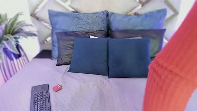 daniela sps online show from February 2026 07:03:02 PM