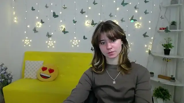 AnnaWest  online show from March 2026 06:31:02 AM