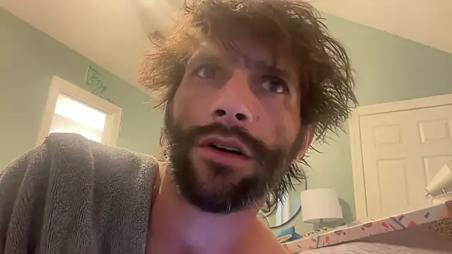 TrndSettr online show from April 2026 10:59:01 PM