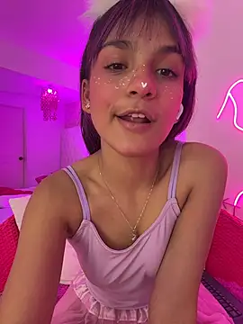 Kitty madness online show from February 2026 08:26:01 PM