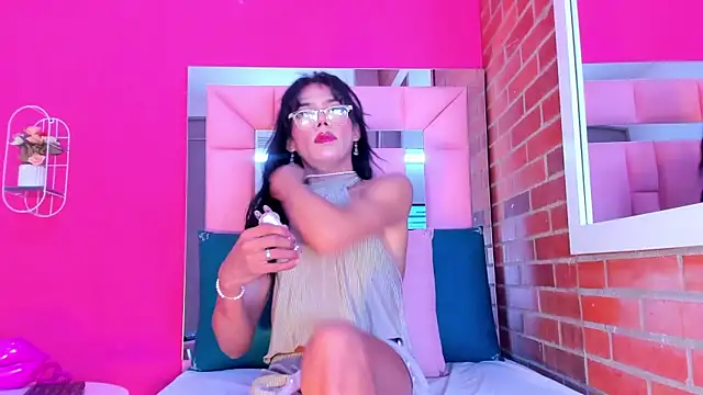 Snapshot of Baby_doll_XOXO chatting on February 2026 03:50:02 PM Baby doll XOXO online show from February 2026 03:50:02 PM