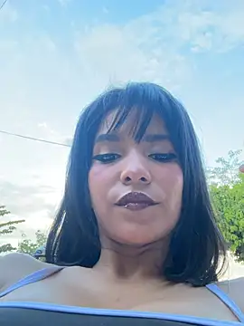 Kitty Wild 19 online show from July 2026 10:45:01 PM