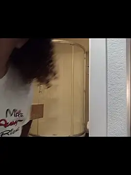 harleycakess online show from March 2026 09:40:02 PM